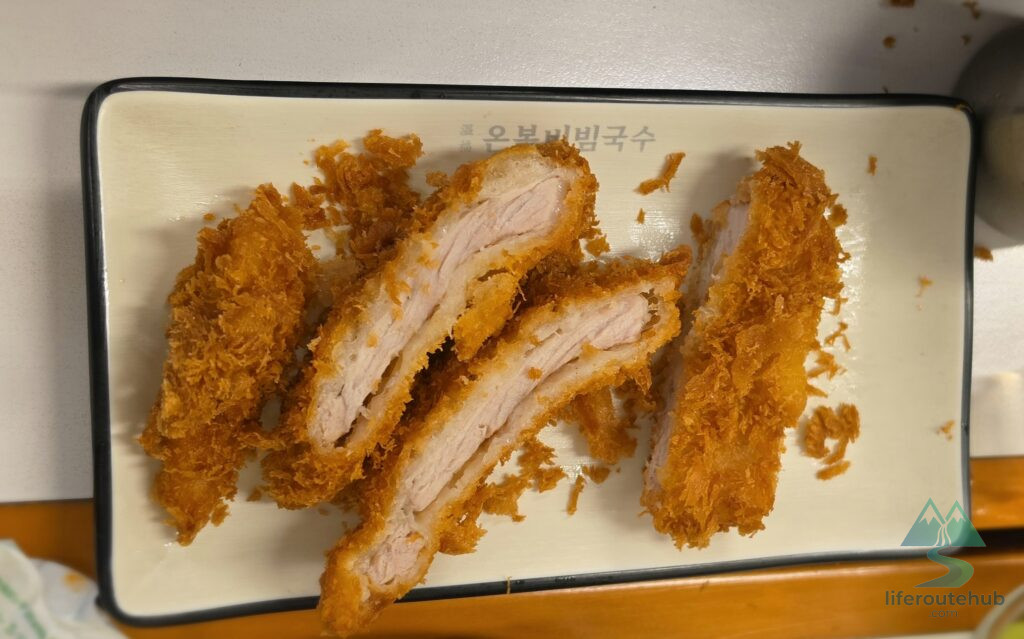 Pork cutlet, a side dish