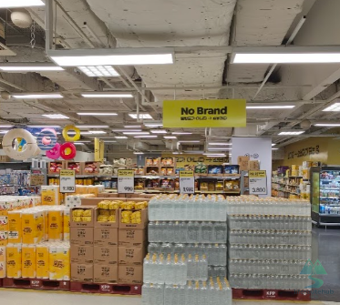 Korean Grocery Store 101: How to Shop at E-mart in South Korea Bottled water on the shelves at E-mart stores